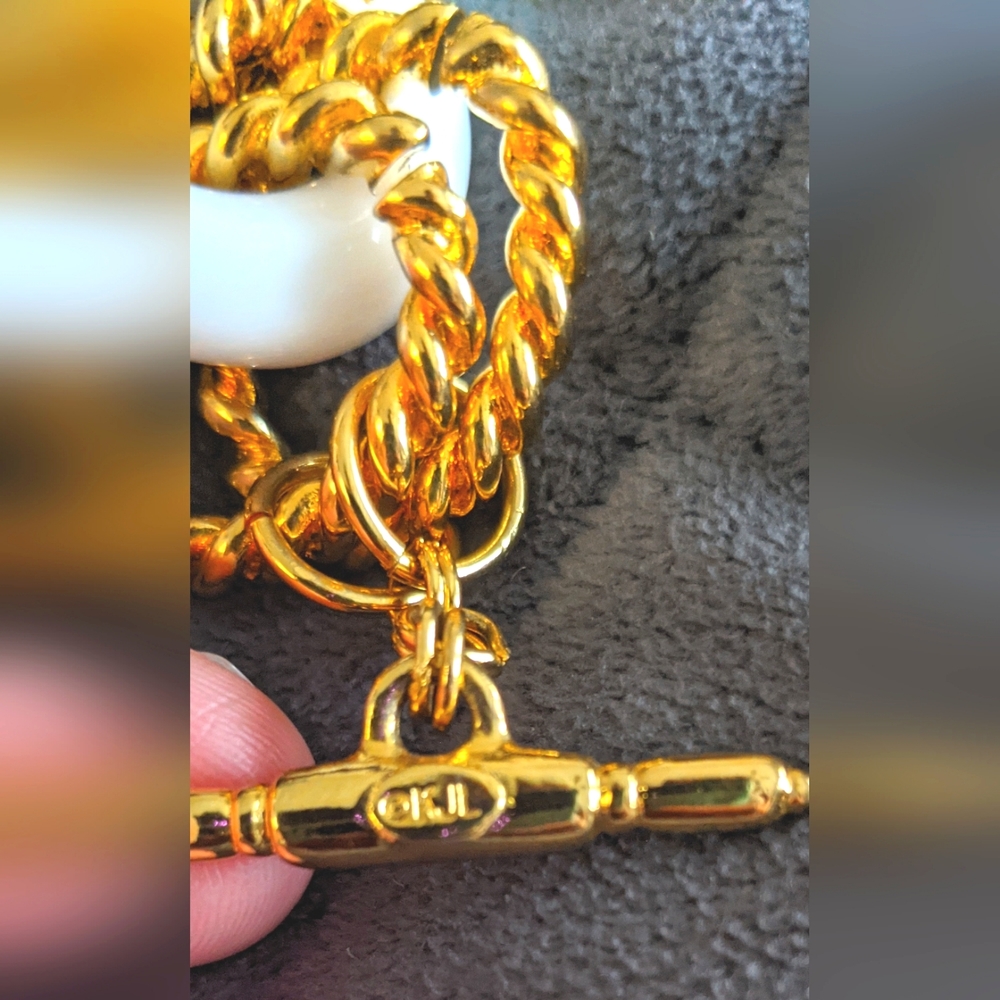 Kenneth Jay Lane Link Bracelet - Picture 7 of 7